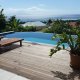 Piscine à débordement avec vue sur merLocation de villa Marie Galante - La Maison Casa Blue - Guadeloupe